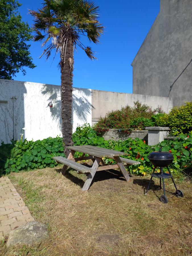 Superbe Studio, Avec Cuisine Et Espace Exterieur Plouguerneau Exterior photo